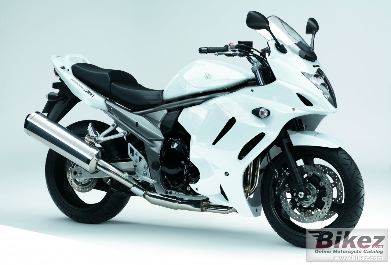 Big Suzuki gsx1250fa picture and wallpaper from Bikez.com